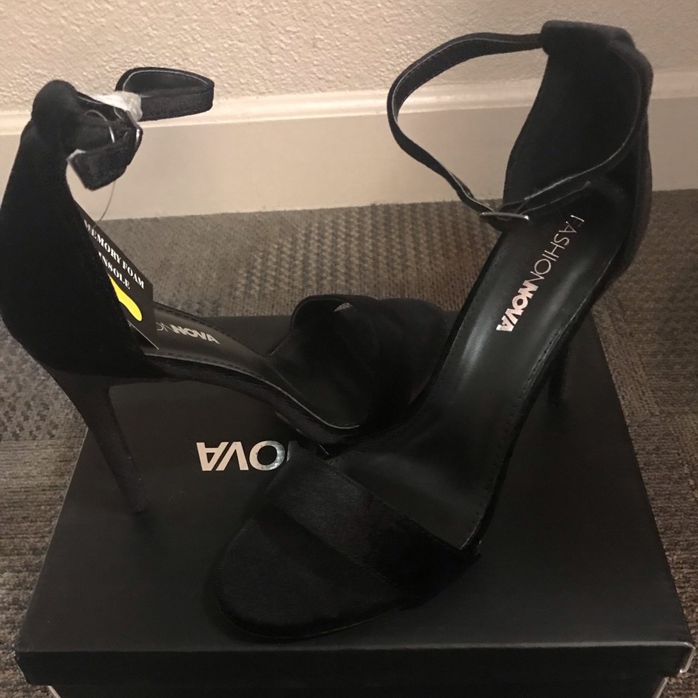 Brand New Fashion Nova Velvet Black Heels